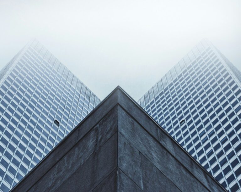 Top 5 Data Analytics TrendsReshaping Business Decisions